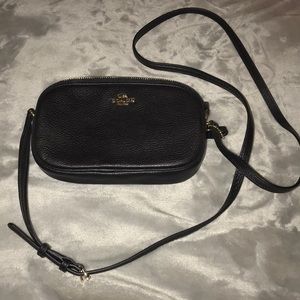 COACH BLACK CROSS BODY